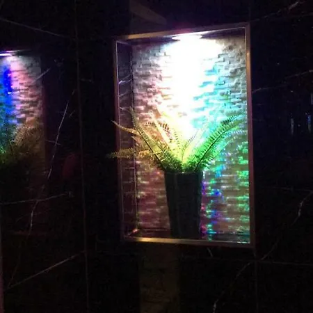 Schick Hamburg Апартаменты *